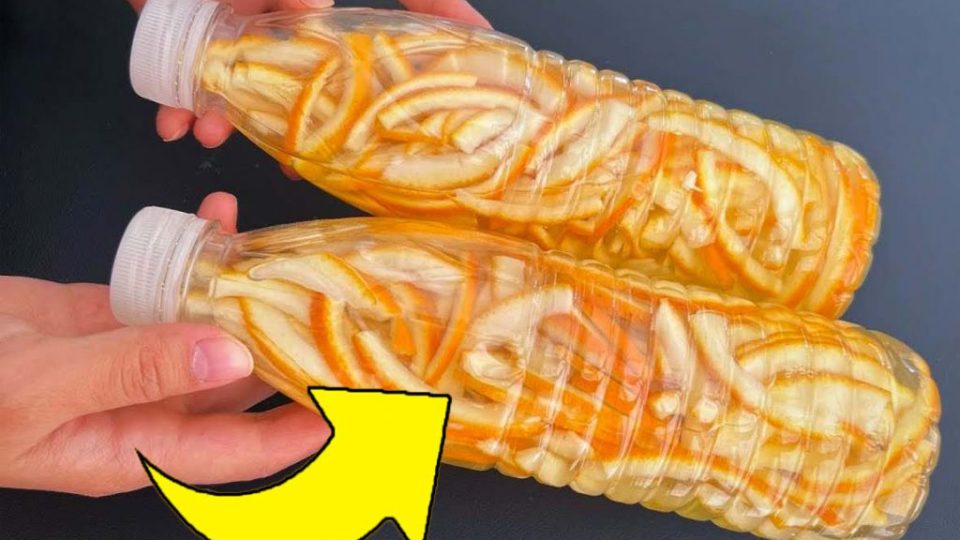 Cáscaras de naranja, echadas en una botella de agua: puedes hacer cualquier cosa con ellas | ¡Ahorras mucho dinero a final de mes!