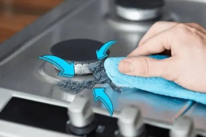 ¿Placas de estufa quemadas? 6 trucos para devolverles la vida