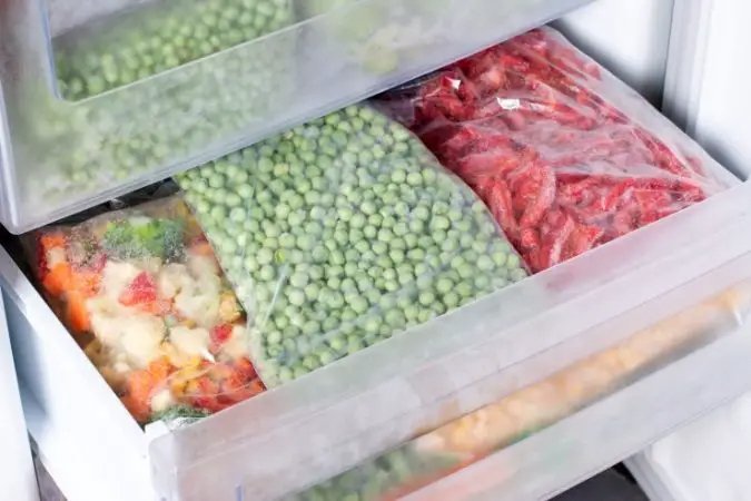 Nunca pongas estas verduras en el congelador: pocas personas lo saben