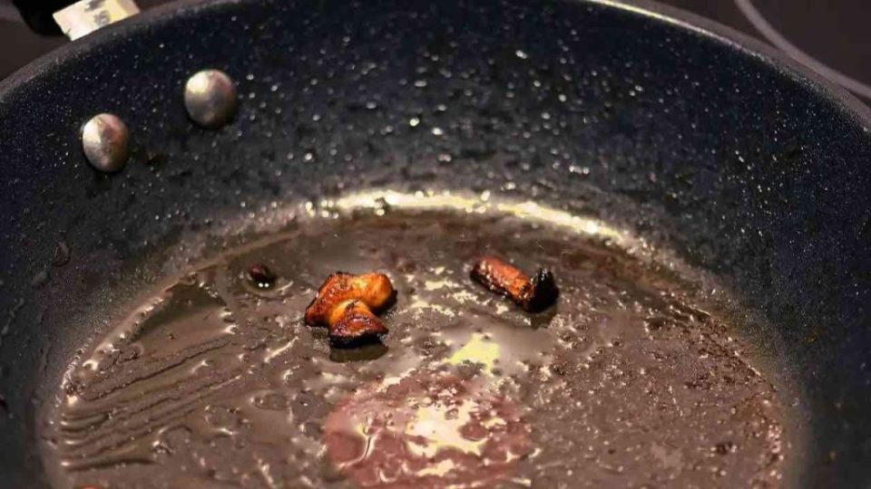 Cómo quitar el olor a fritura de casa después de cocinar: desaparece inmediatamente