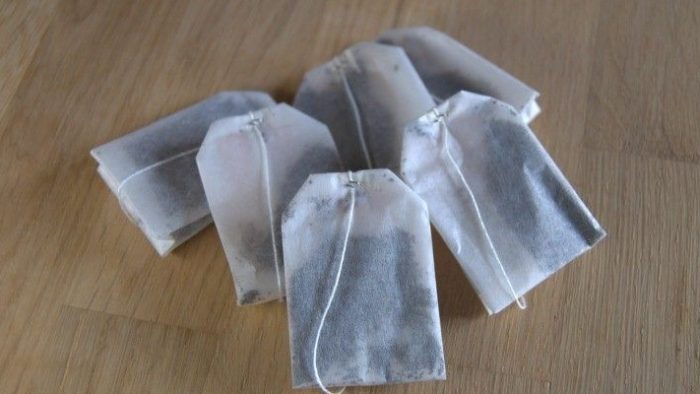 Bolsitas de té usadas: no las tires, puedes reciclarlas de esta forma tan útil
